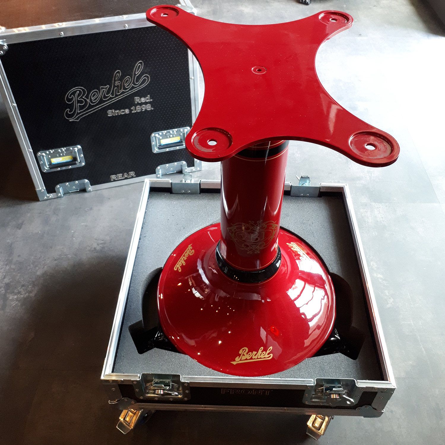 Berkel Flight Case mit Rädern für Standfuß B114, Tribute, B3