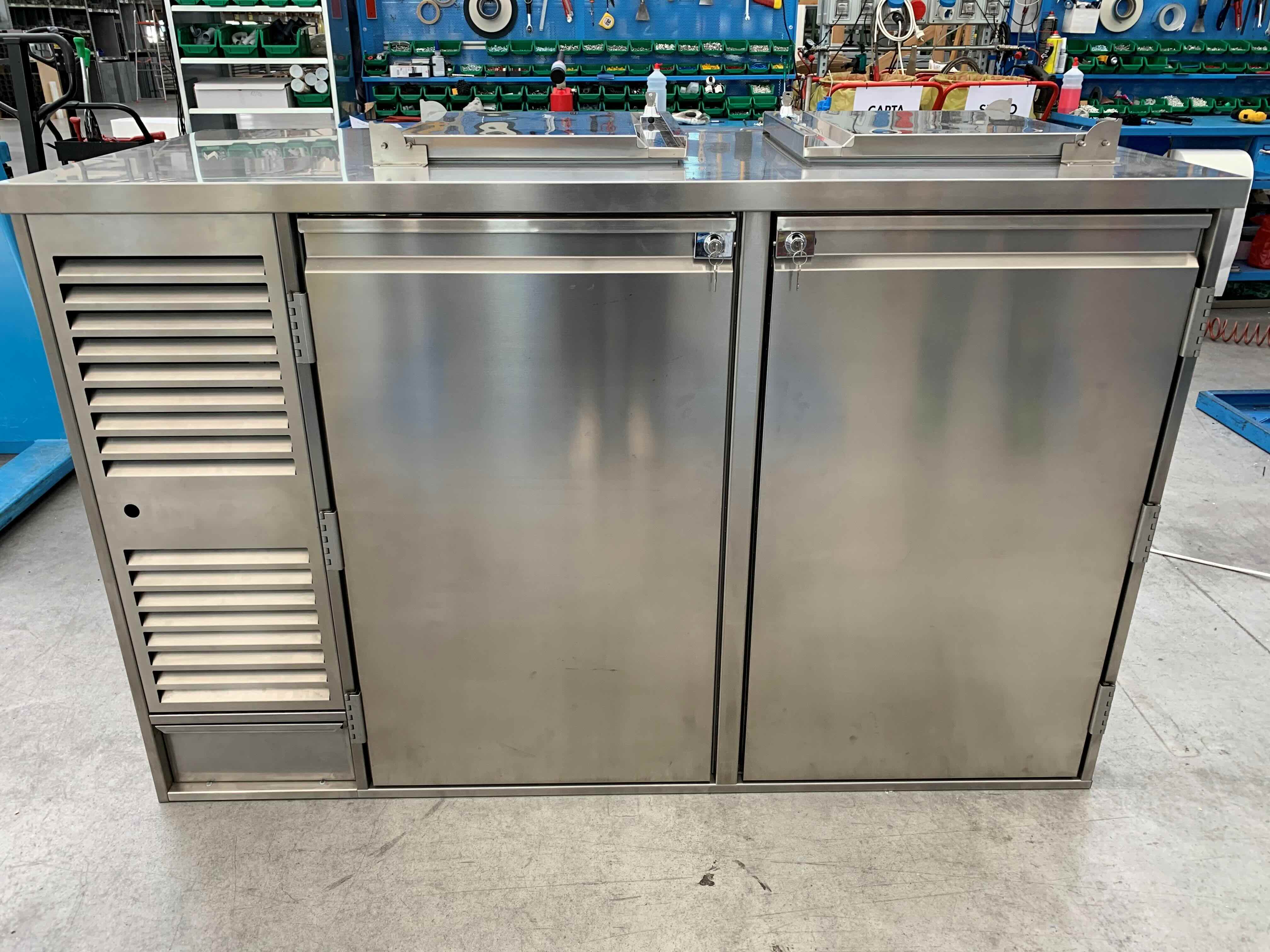 Konfiskatkühler 2 x 120L